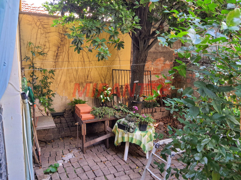 Casa terrea de 181m² com 3 quartos em Vila Romero