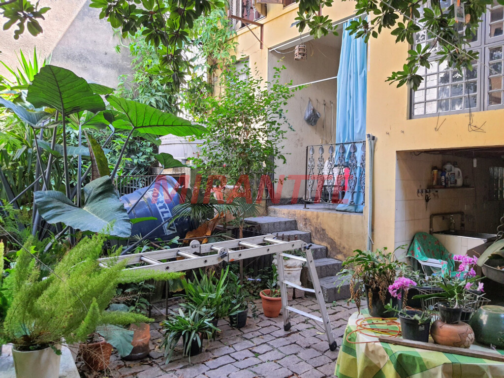 Casa terrea de 181m² com 3 quartos em Vila Romero