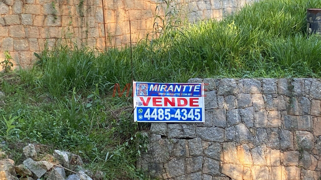 Terreno de 1903m² em Serra Da Cantareira