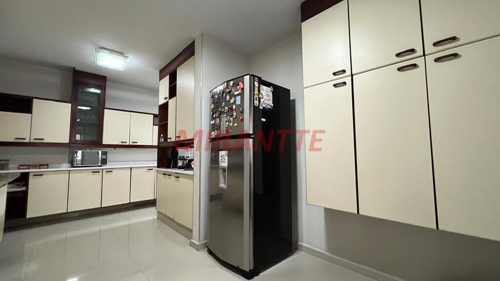 Apartamento de 220m² com 3 quartos em Higienópolis