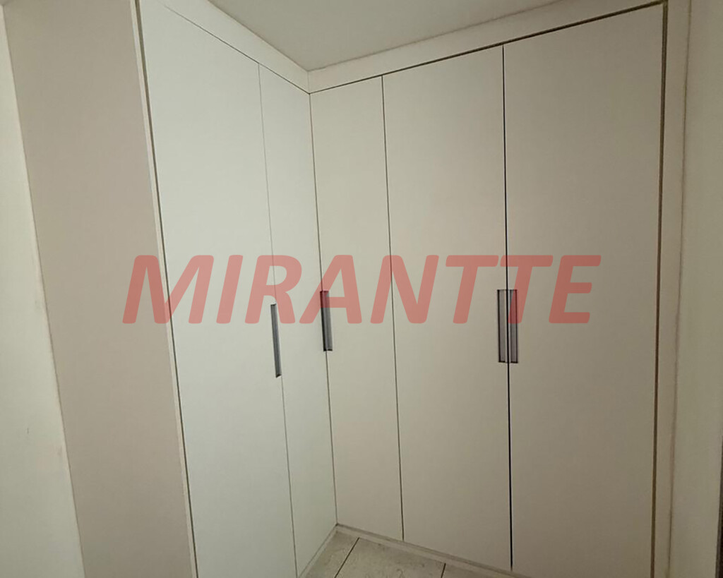 Apartamento de 71m² com 2 quartos em Limão