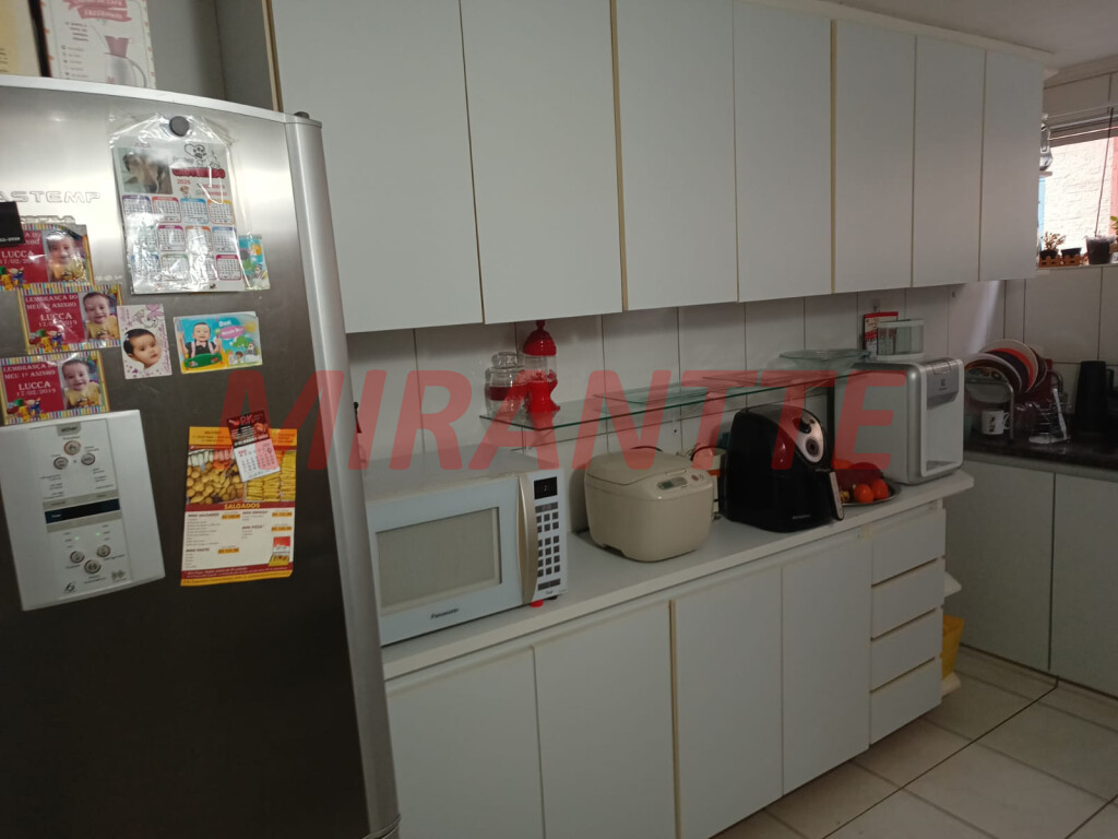 Apartamento de 71m² com 2 quartos em Limão