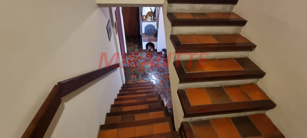 Sobrado de 392m² com 6 quartos em Tremembe
