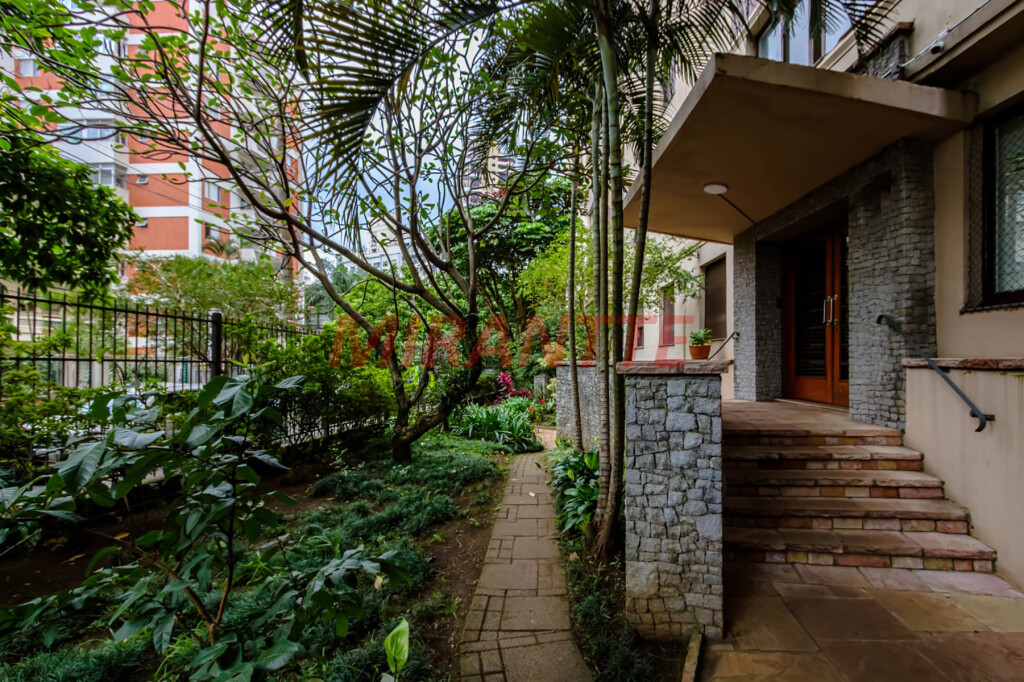 Apartamento de 80m² com 2 quartos em Itaim Bibi