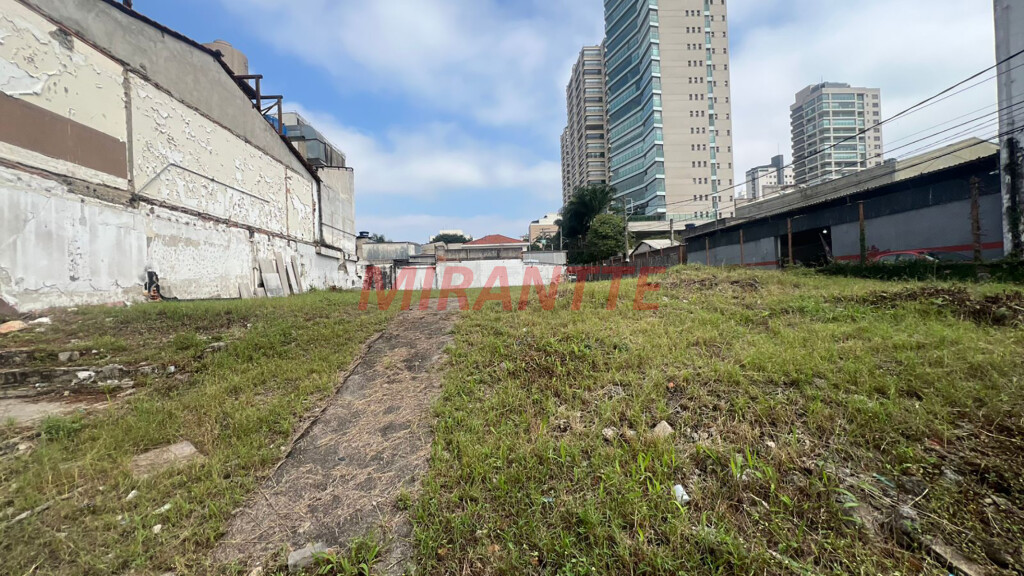 Terreno de 1500m² em Santana