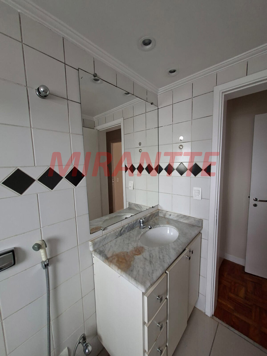 Apartamento de 58m² com 2 quartos em Santana