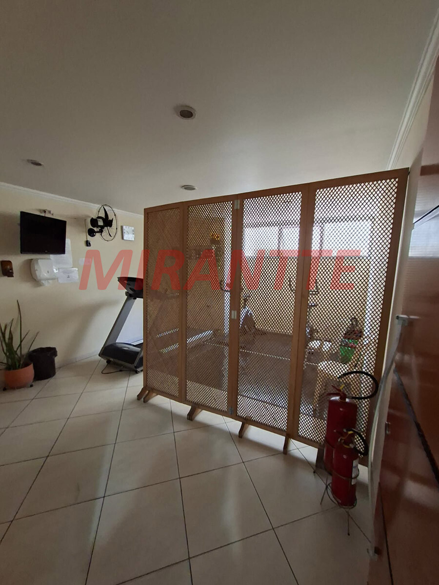 Apartamento de 58m² com 2 quartos em Santana