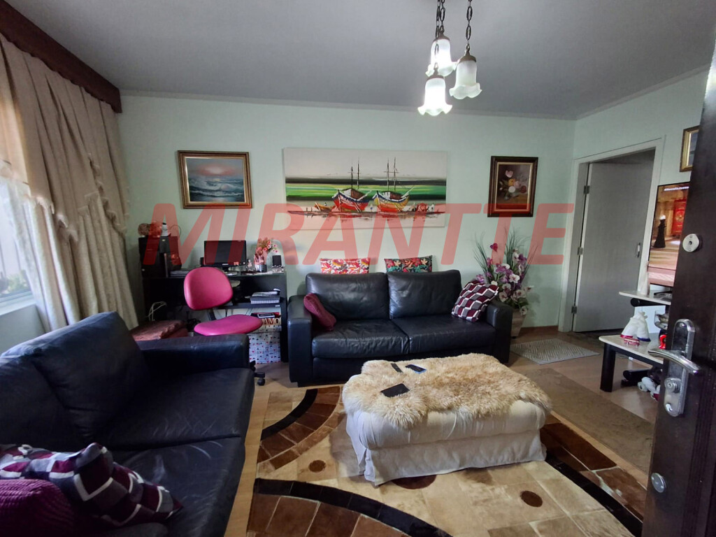 Sobrado com 2 quartos em Vila Nova Mazzei