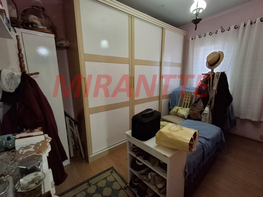 Sobrado com 2 quartos em Vila Nova Mazzei