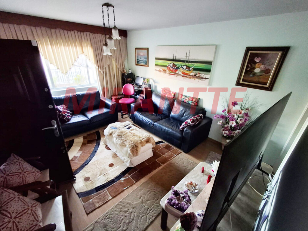 Sobrado com 2 quartos em Vila Nova Mazzei