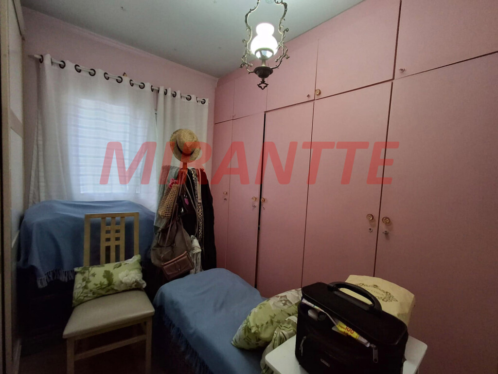 Sobrado com 2 quartos em Vila Nova Mazzei