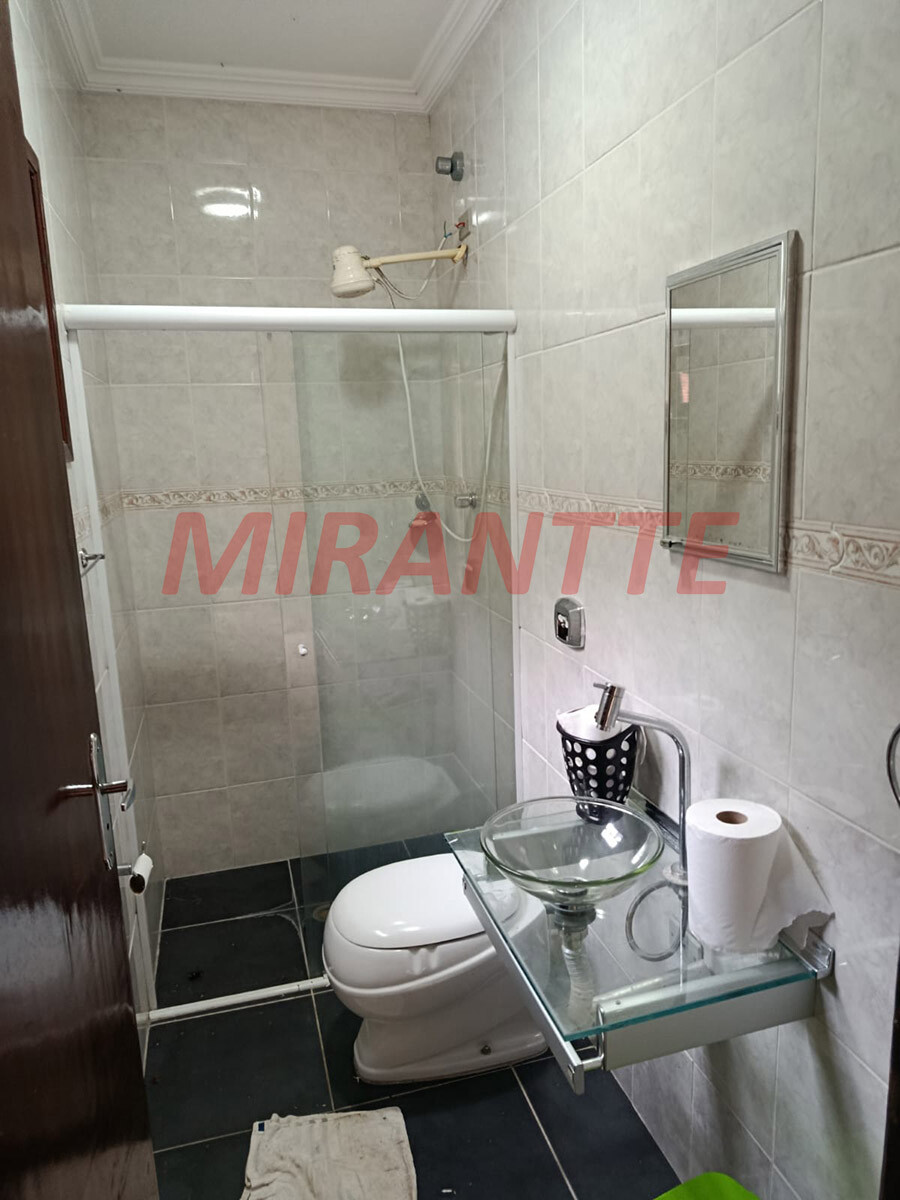 Cond. fechado de 346m² com 4 quartos em Roseira