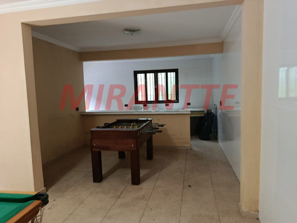 Cond. fechado de 346m² com 4 quartos em Roseira