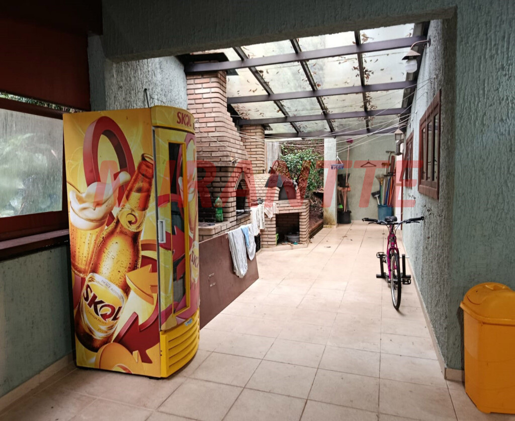 Cond. fechado de 346m² com 4 quartos em Roseira