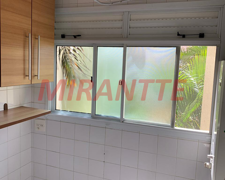 Apartamento de 56m² com 2 quartos em Limão