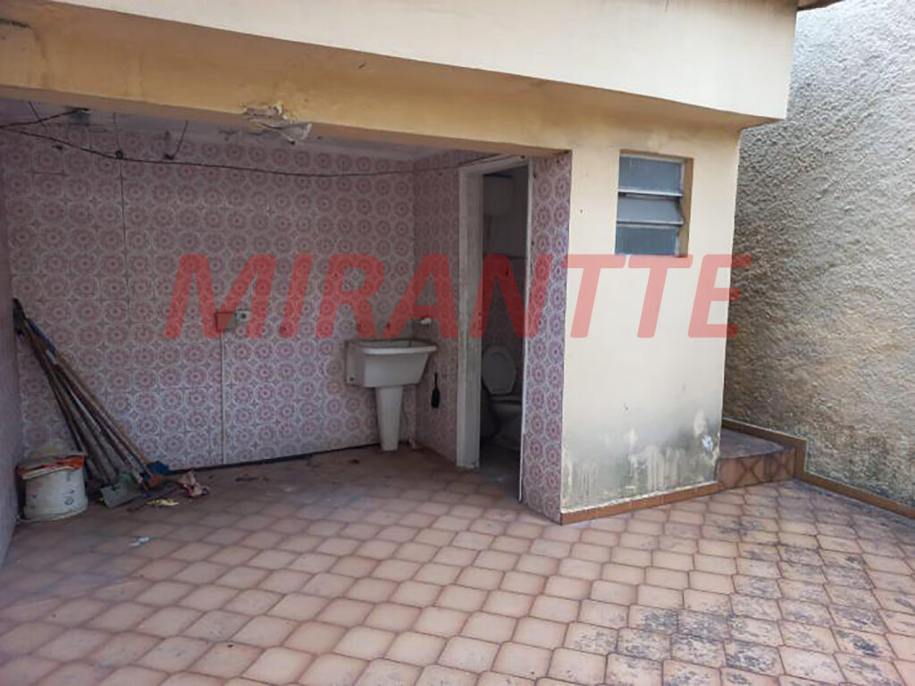 Sobrado com 3 quartos em Vila Mazzei