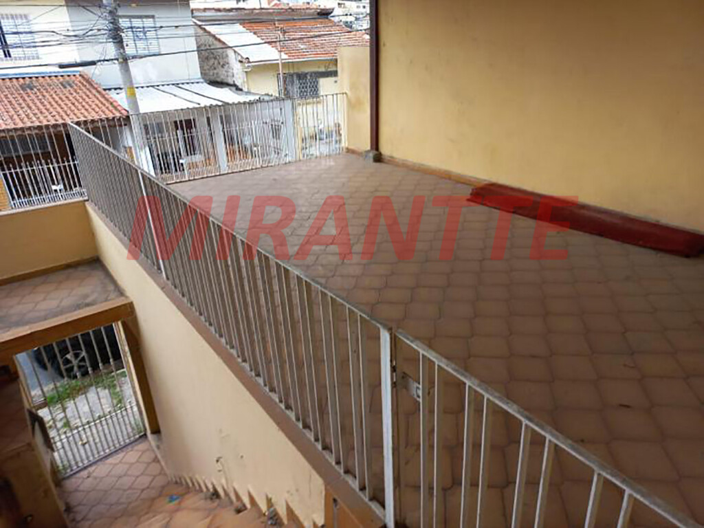 Sobrado com 3 quartos em Vila Mazzei