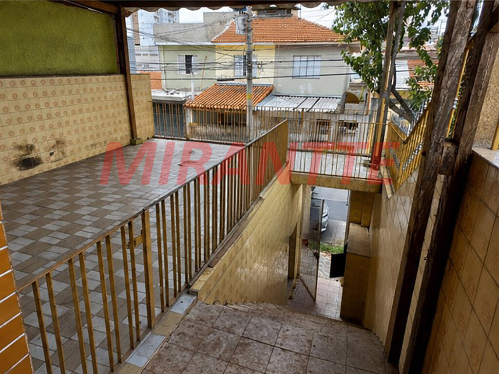 Sobrado com 3 quartos em Vila Mazzei
