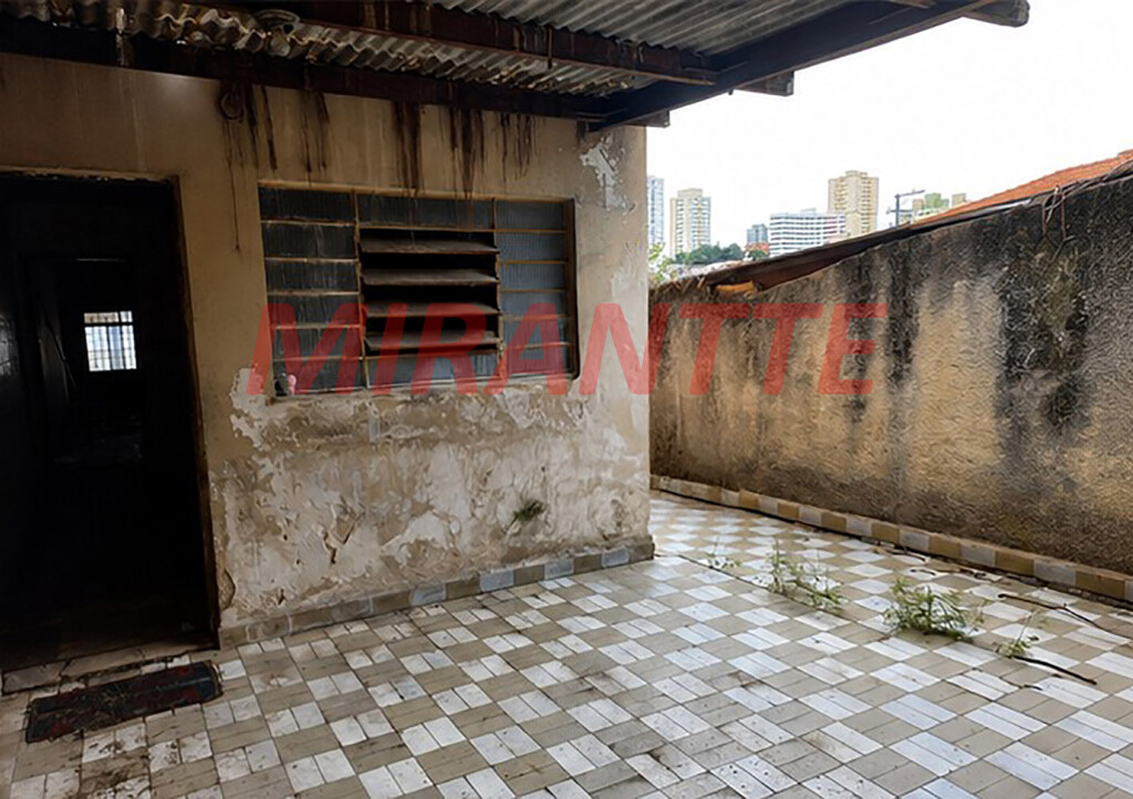 Sobrado com 3 quartos em Vila Mazzei