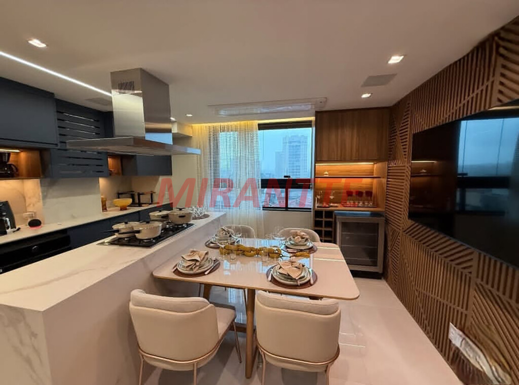 Apartamento de 52m² com 2 quartos em Vila Progresso