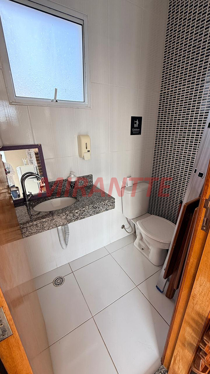 Apartamento de 42m² com 2 quartos em Vila Gustavo