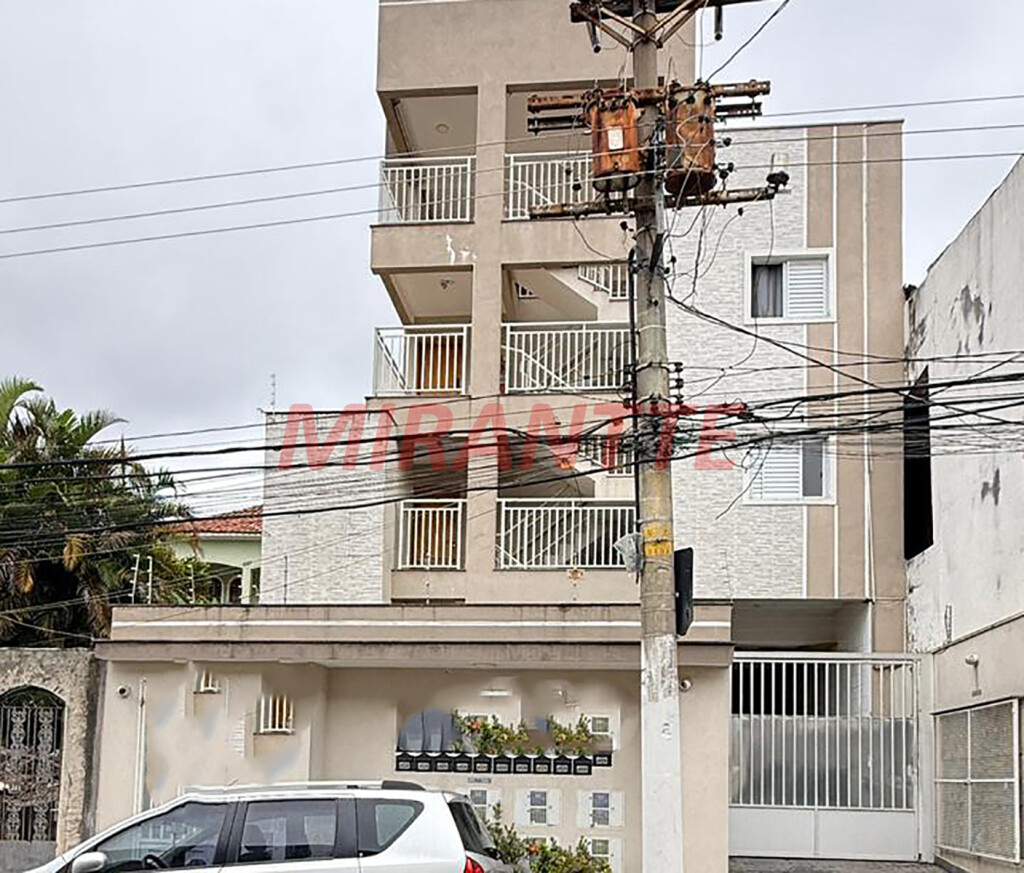 Apartamento de 42m² com 2 quartos em Vila Gustavo