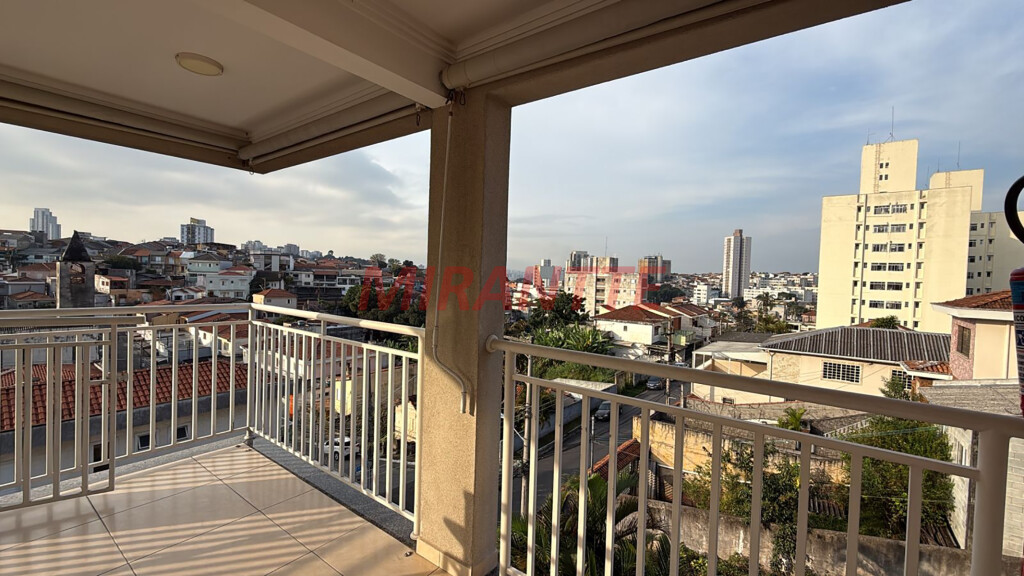 Apartamento de 42m² com 2 quartos em Vila Gustavo