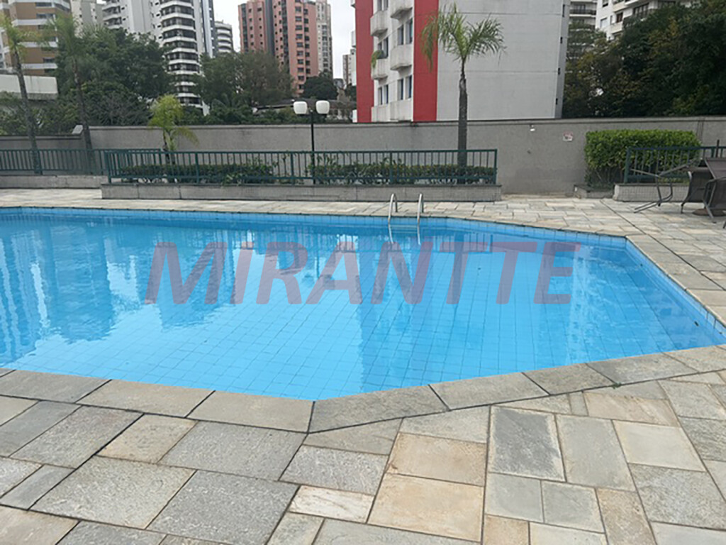 Apartamento de 160m² com 3 quartos em Santana
