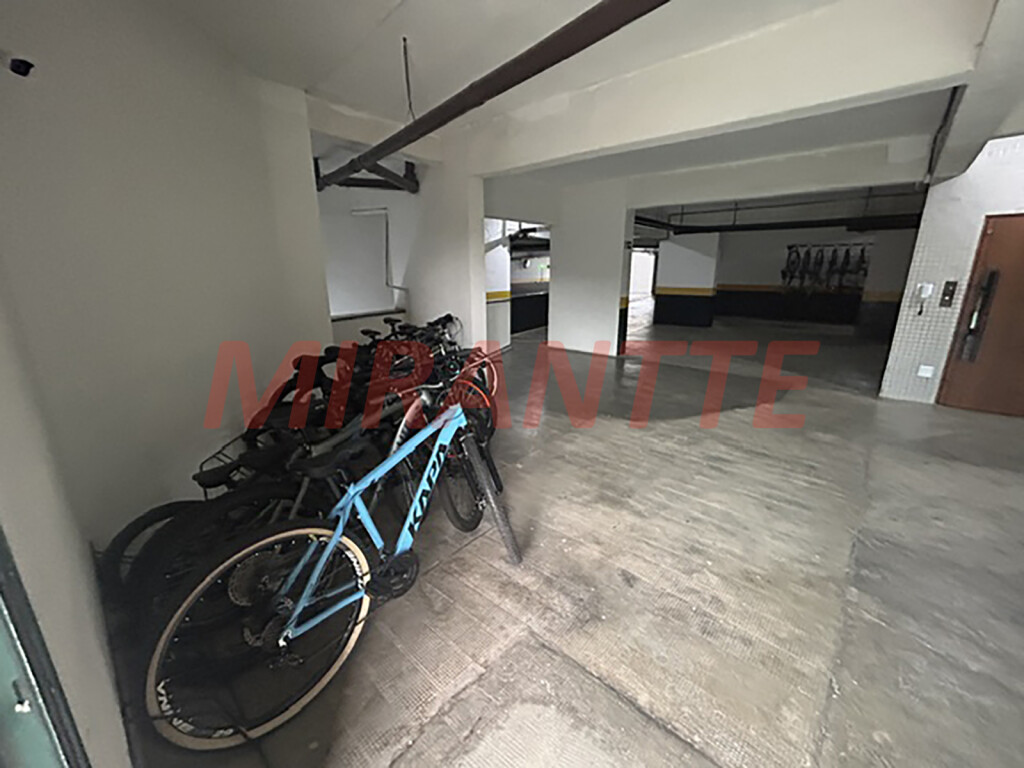 Apartamento de 160m² com 3 quartos em Santana