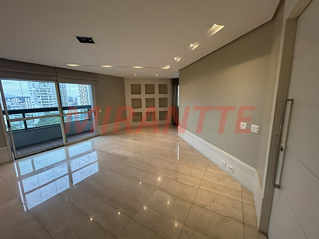 Apartamento de 160m² com 3 quartos em Santana