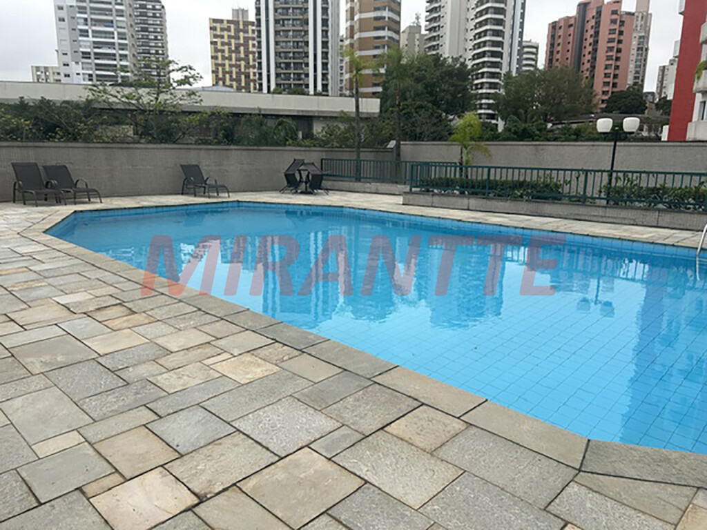 Apartamento de 160m² com 3 quartos em Santana