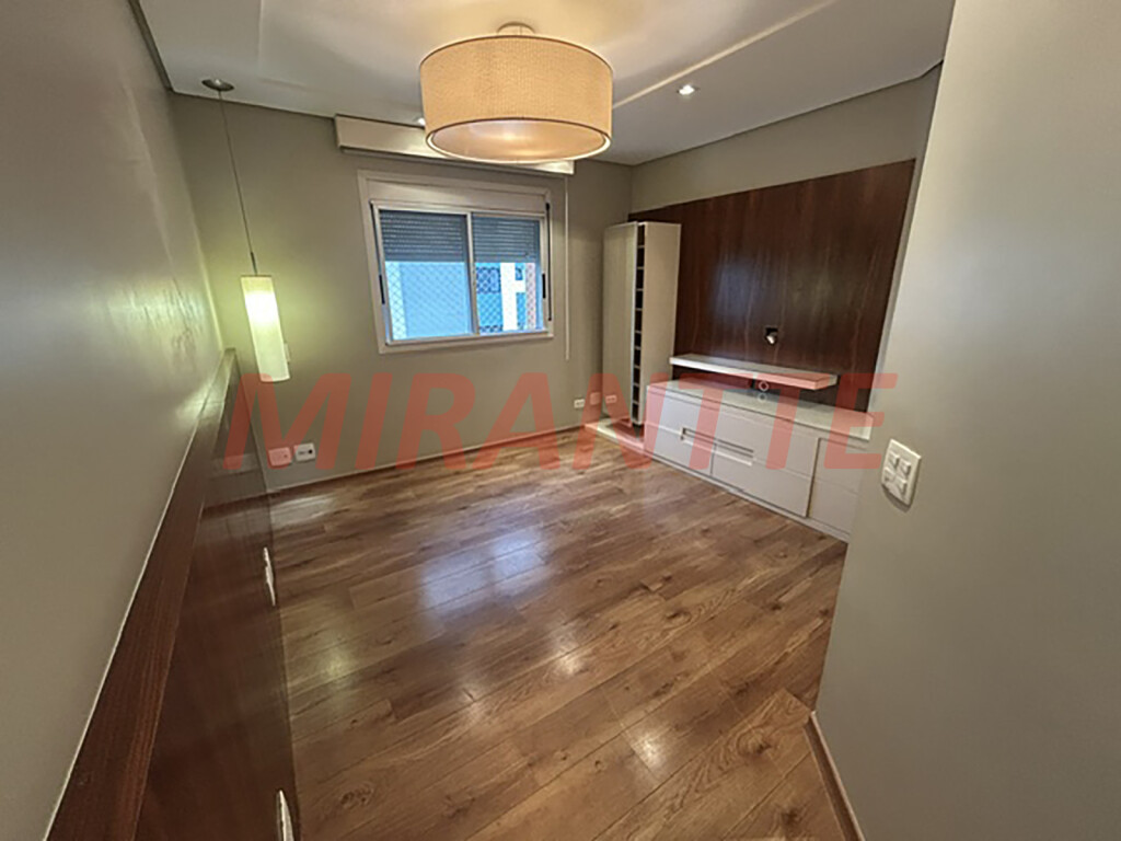 Apartamento de 160m² com 3 quartos em Santana