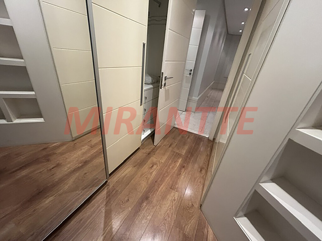 Apartamento de 160m² com 3 quartos em Santana
