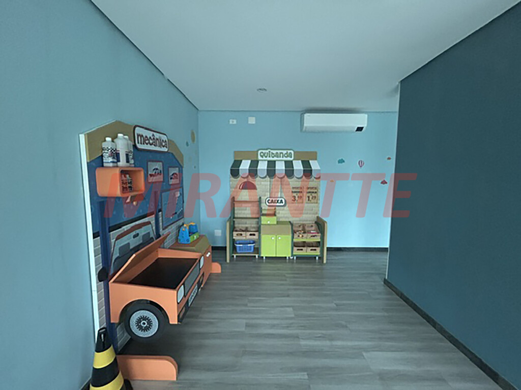 Apartamento de 160m² com 3 quartos em Santana