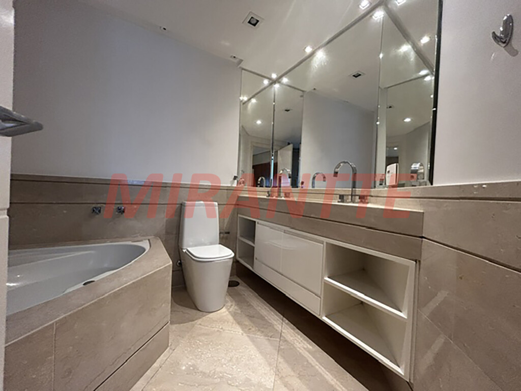 Apartamento de 160m² com 3 quartos em Santana