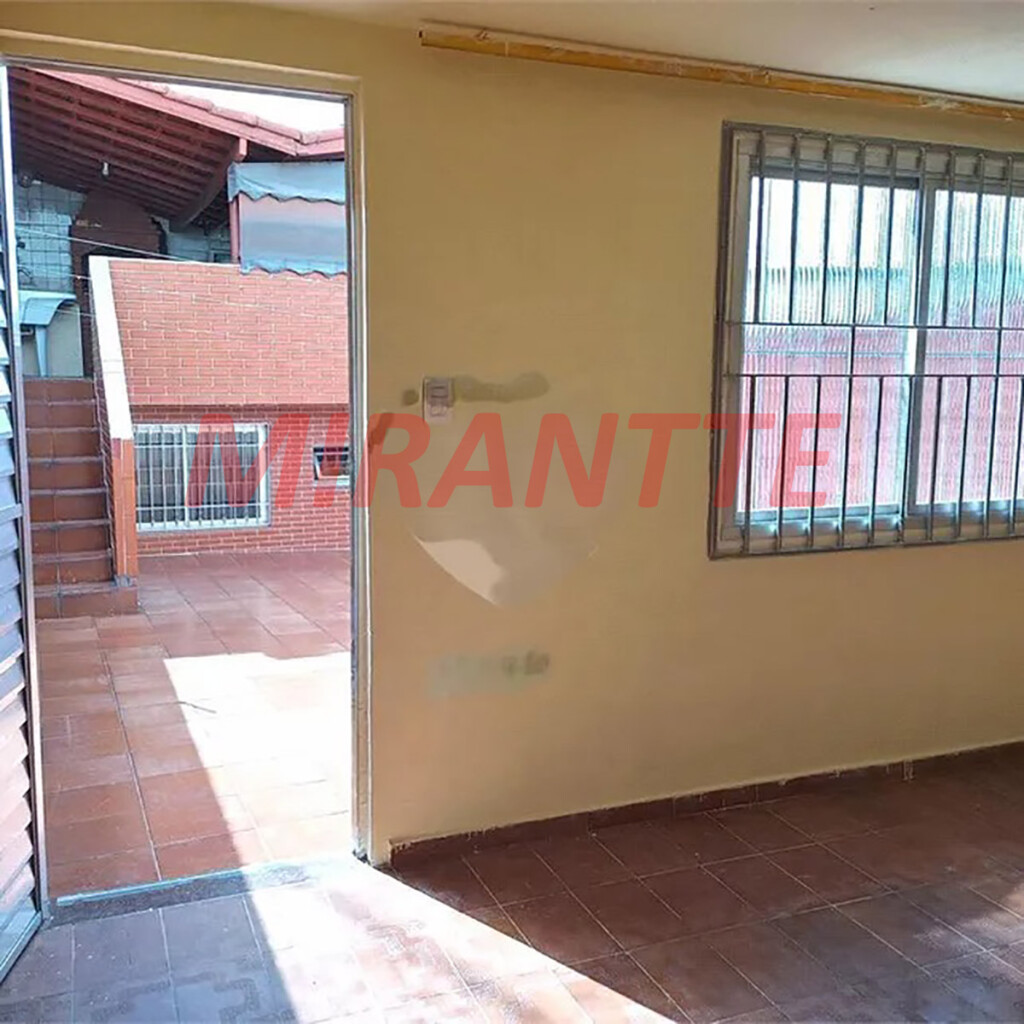 Sobrado de 133m² com 3 quartos em Parada  Inglesa