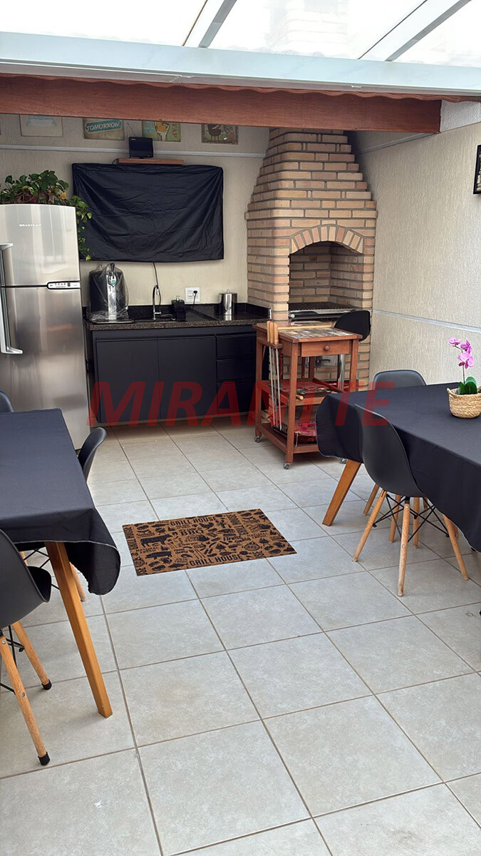 Sobrado de 150m² com 3 quartos em Parada  Inglesa