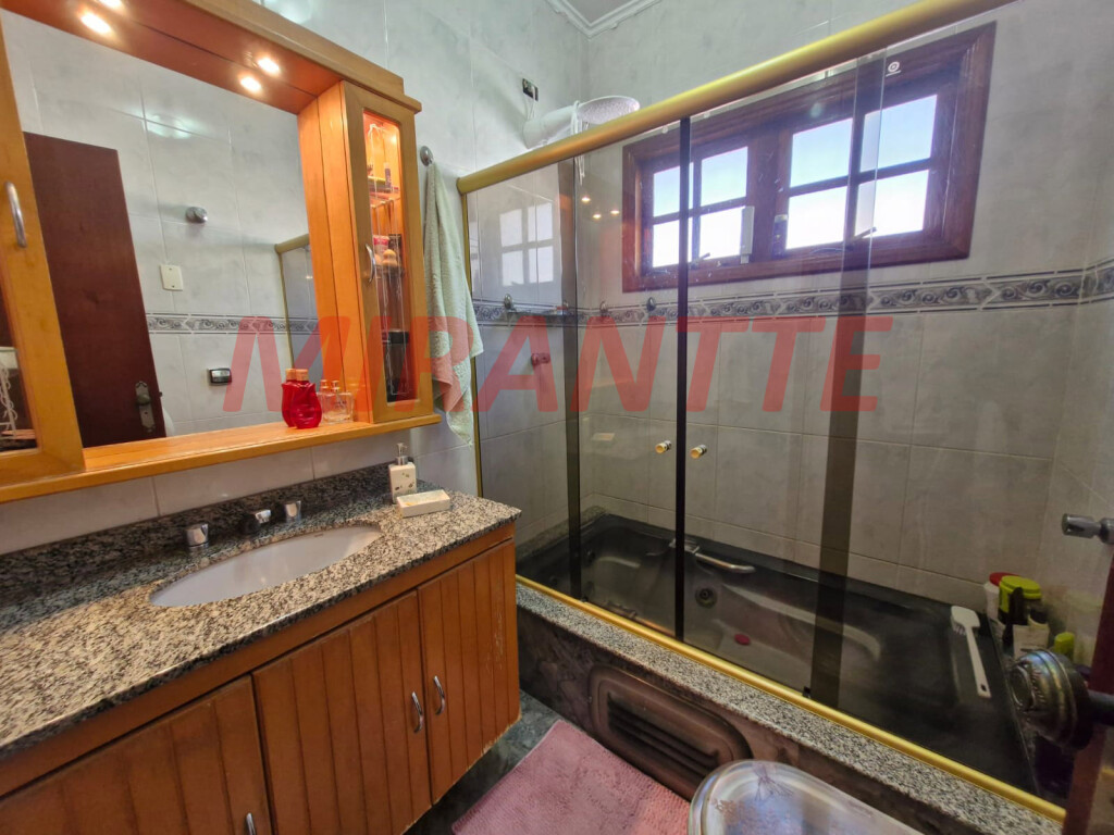 Sobrado de 185m² com 3 quartos em Jardim França