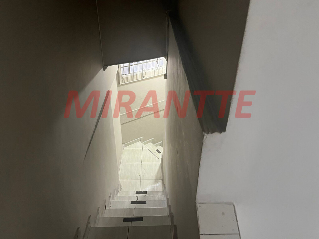 Comercial de 200m² em Santana