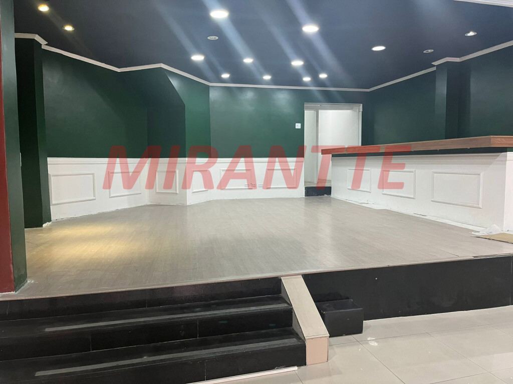 Comercial de 200m² em Santana