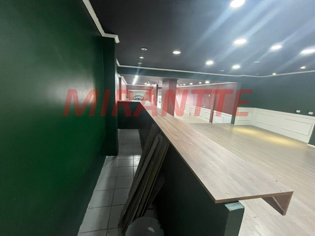 Comercial de 200m² em Santana