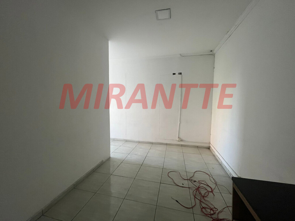 Comercial de 200m² em Santana