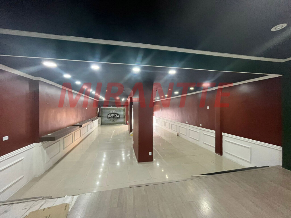 Comercial de 200m² em Santana