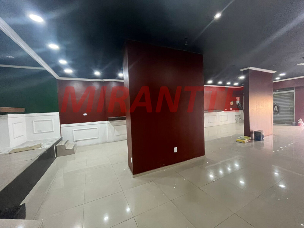 Comercial de 200m² em Santana