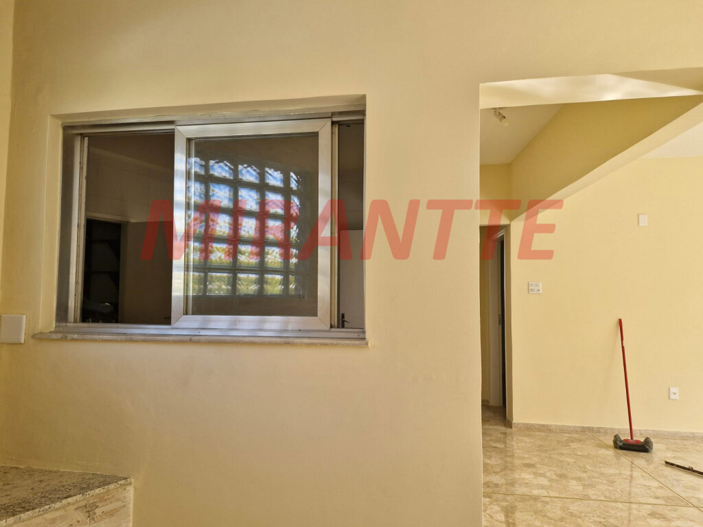 Sobrado de 230m² com 2 quartos em Casa Verde