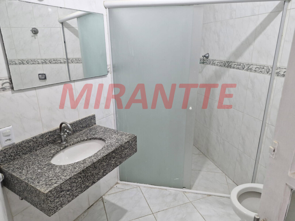 Sobrado de 230m² com 2 quartos em Casa Verde