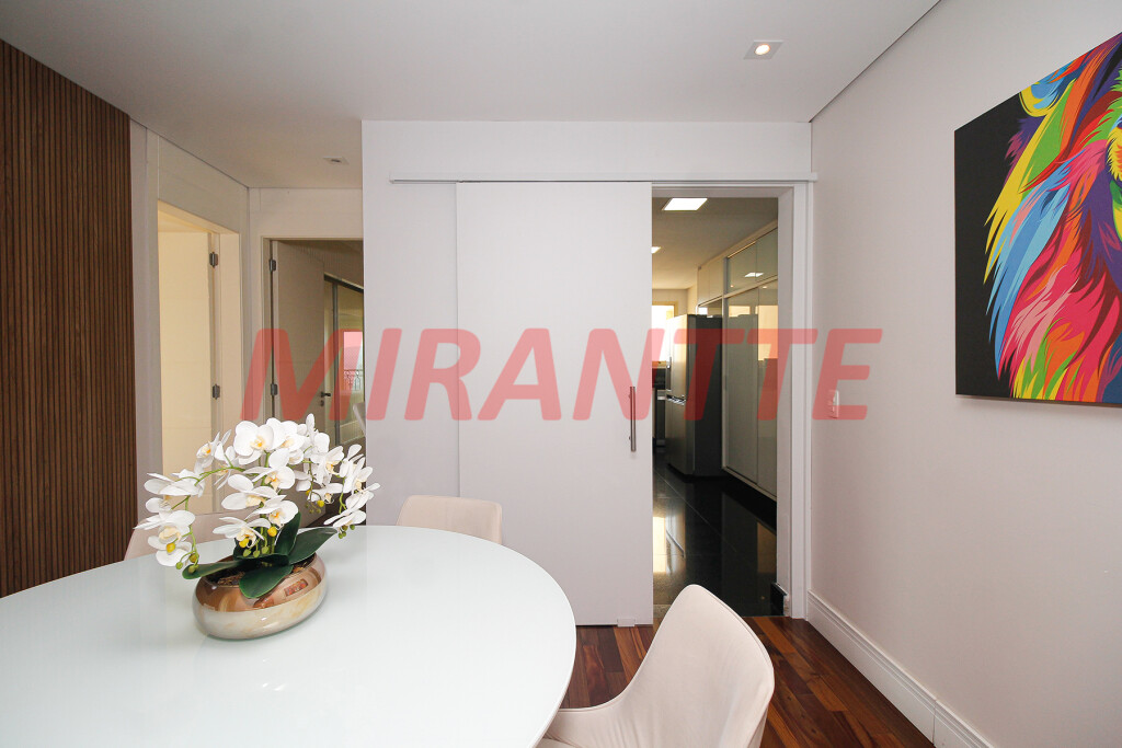 Apartamento de 200m² com 4 quartos em Santana