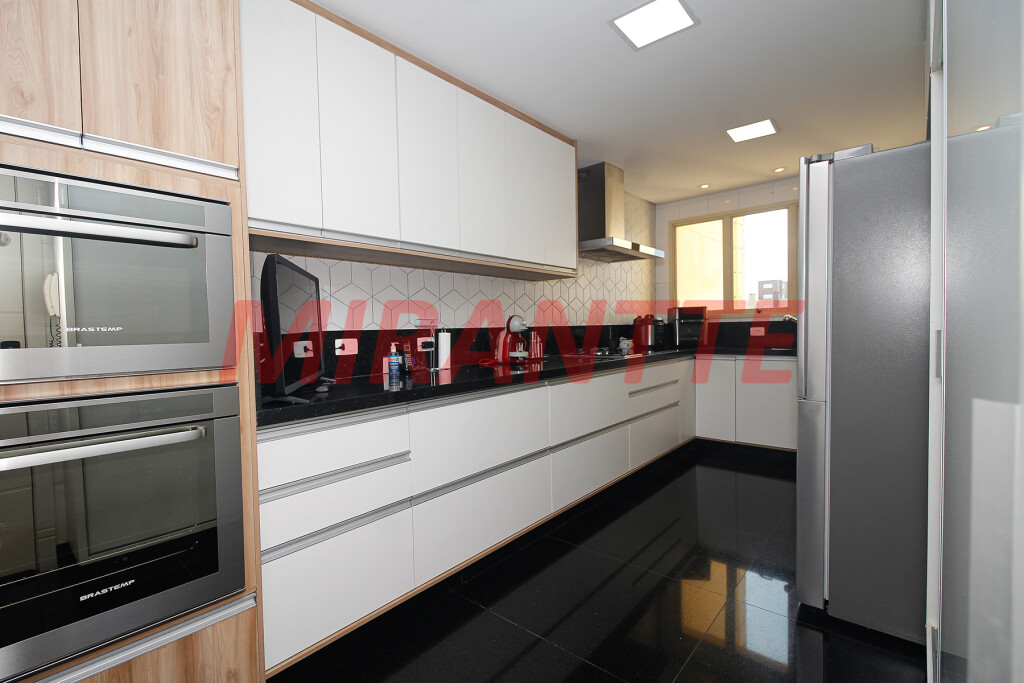 Apartamento de 200m² com 4 quartos em Santana