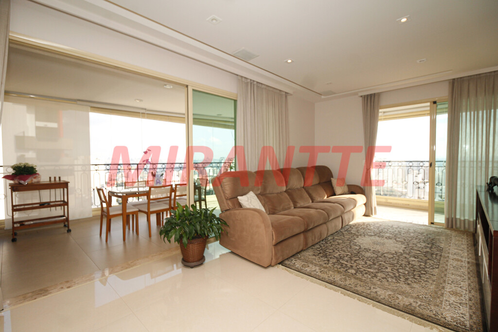 Apartamento de 200m² com 4 quartos em Santana