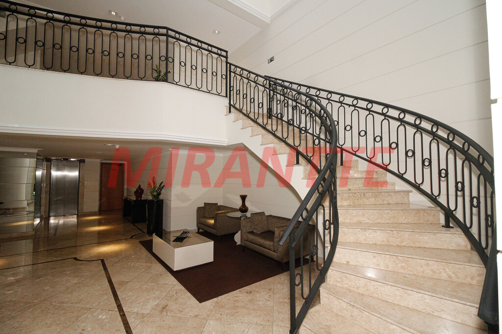 Apartamento de 200m² com 4 quartos em Santana